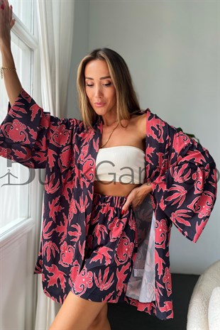 Krep Kumaş Kırmızı Desenli Kimono Şort Takım Siyah
